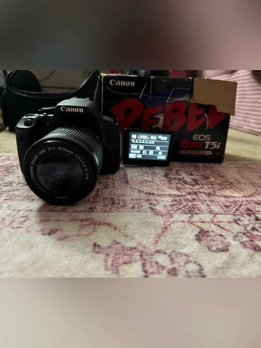 canon eos rebel t5i dslr camera bundle with zoom lense